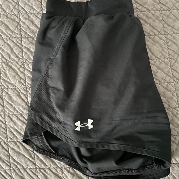 Women’s Under Armour Dri Fit Running Shorts Size XS - Picture 3 of 4
